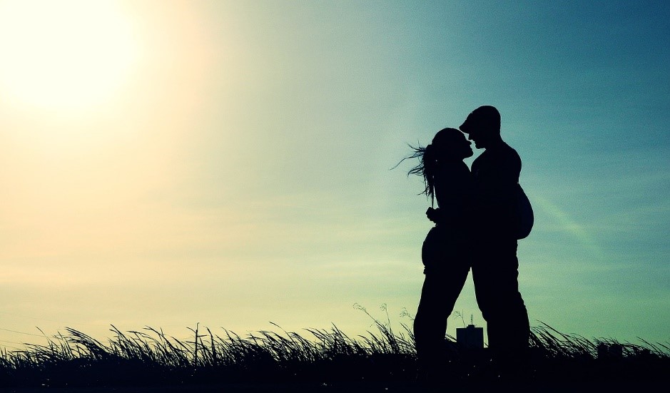 esto-es-lo-que-significa-estar-enamorado-|-no-todo-es-sexo-y-besos.jpg